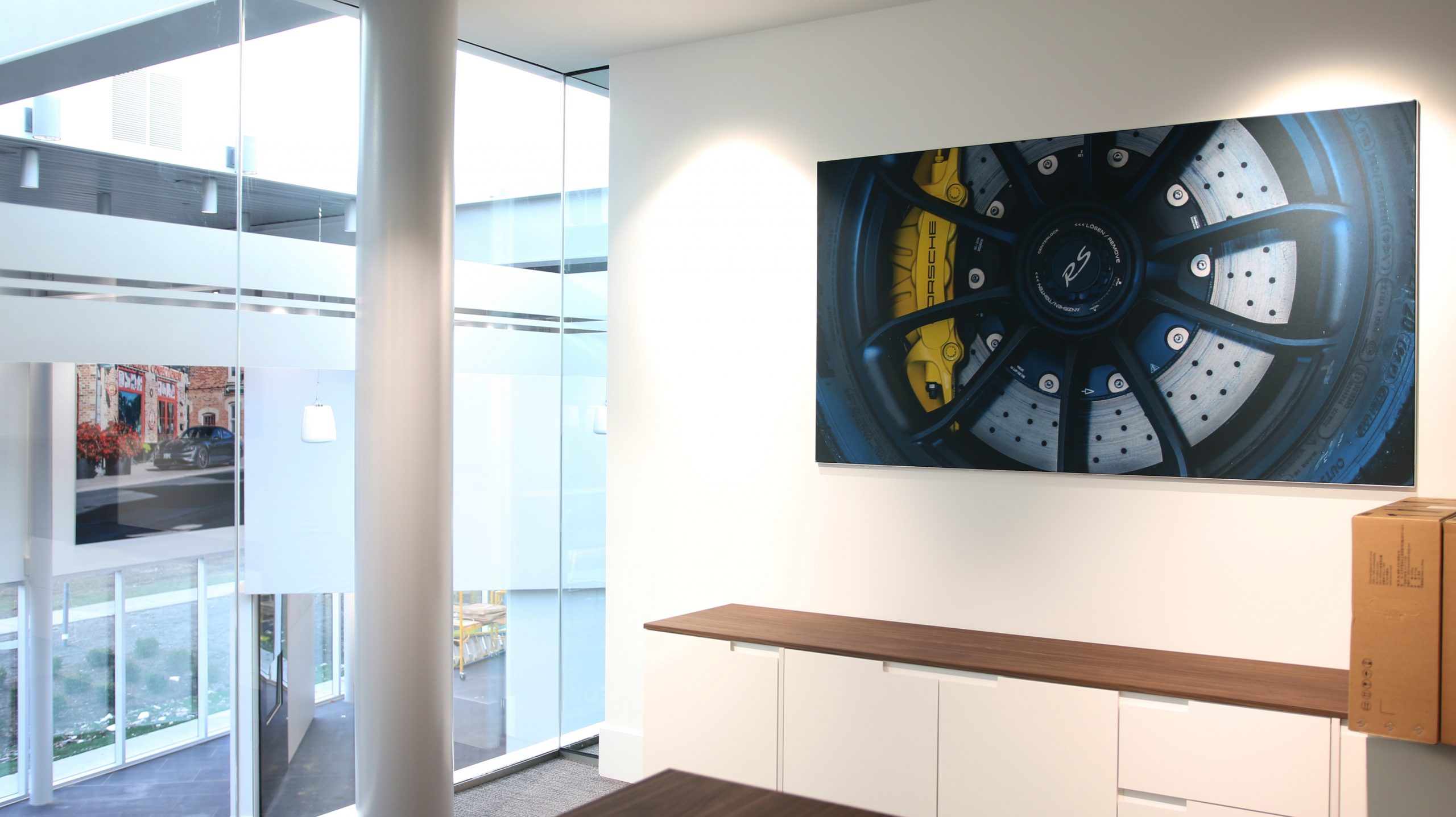 Porsche Centre Markham